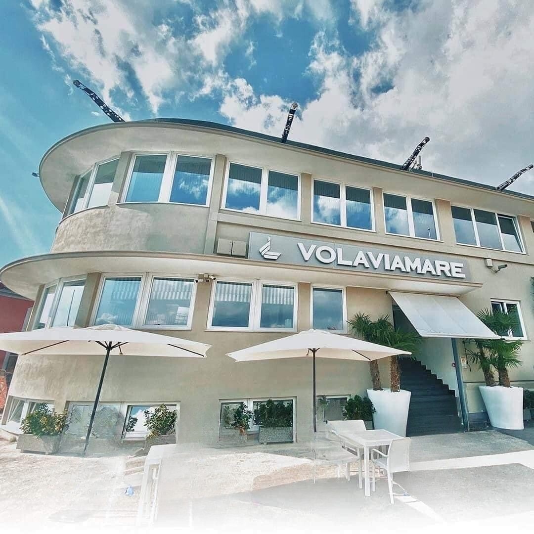 Volaviamare HQ, Molo Beverello