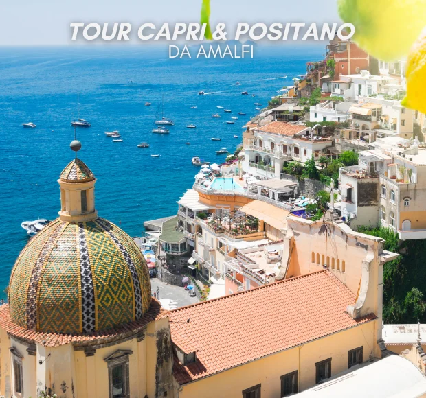 Vista dal mare di Amalfi, Capri e Positano